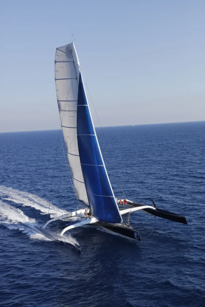 Gréement du voilier de 32 m